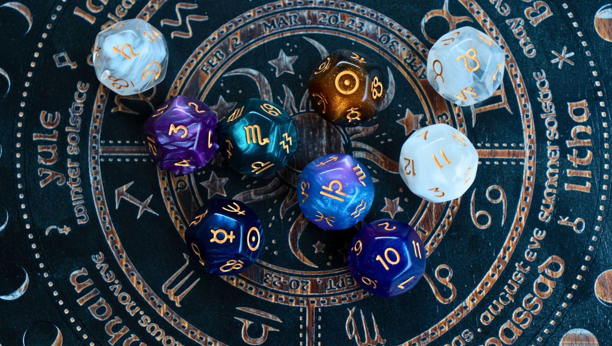 Gracias al poder de las predicciones en el mundo de la astrología, este jueves podría ser tu día de suerte. Gracias al poder de las predicciones en el mundo de la astrología, este jueves podría ser tu día de suerte.