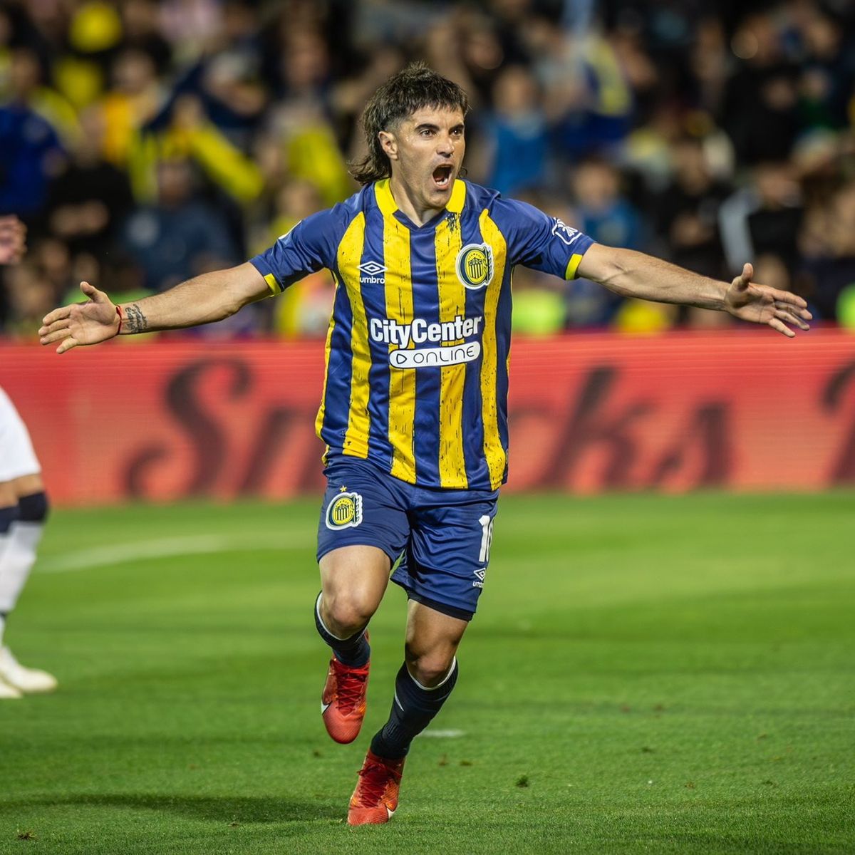 Malcorra fue el autor de uno de los goles de Rosario Central en el triunfo ante Vélez. Malcorra fue el autor de uno de los goles de Rosario Central en el triunfo ante Vélez.