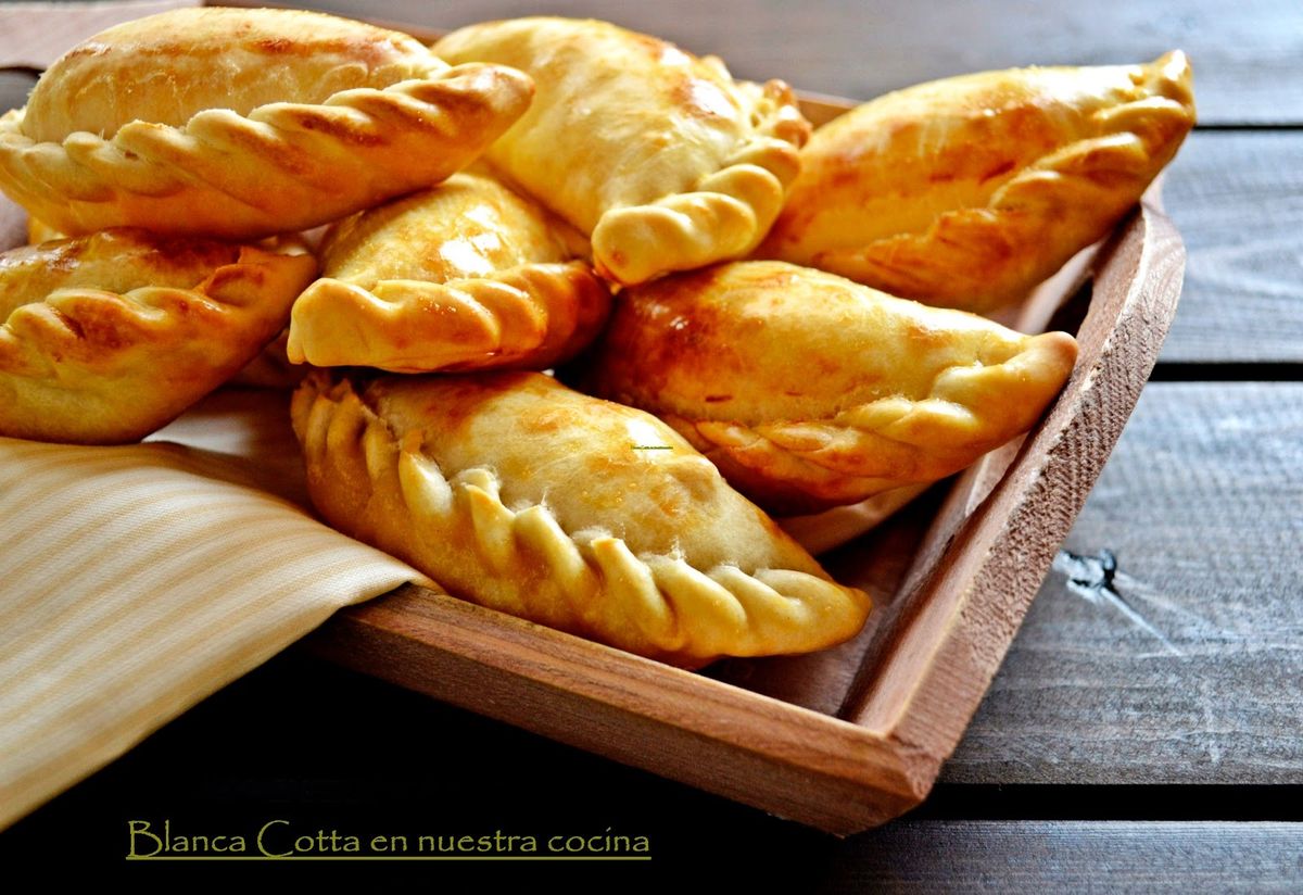 Empanadas con lo que te sobró del asado, receta reciclada más rica que las originales. Empanadas con lo que te sobró del asado, receta reciclada más rica que las originales.
