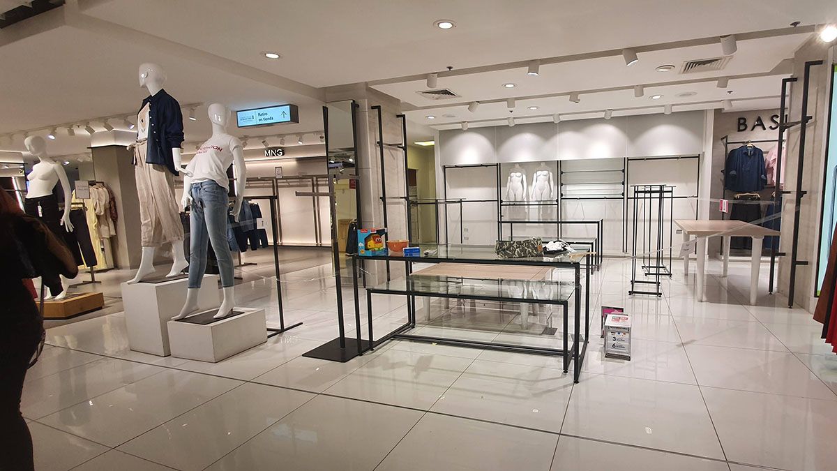 Así se ve la tienda Falabella en Mendoza luego de anunciar su retirada de la provincia
