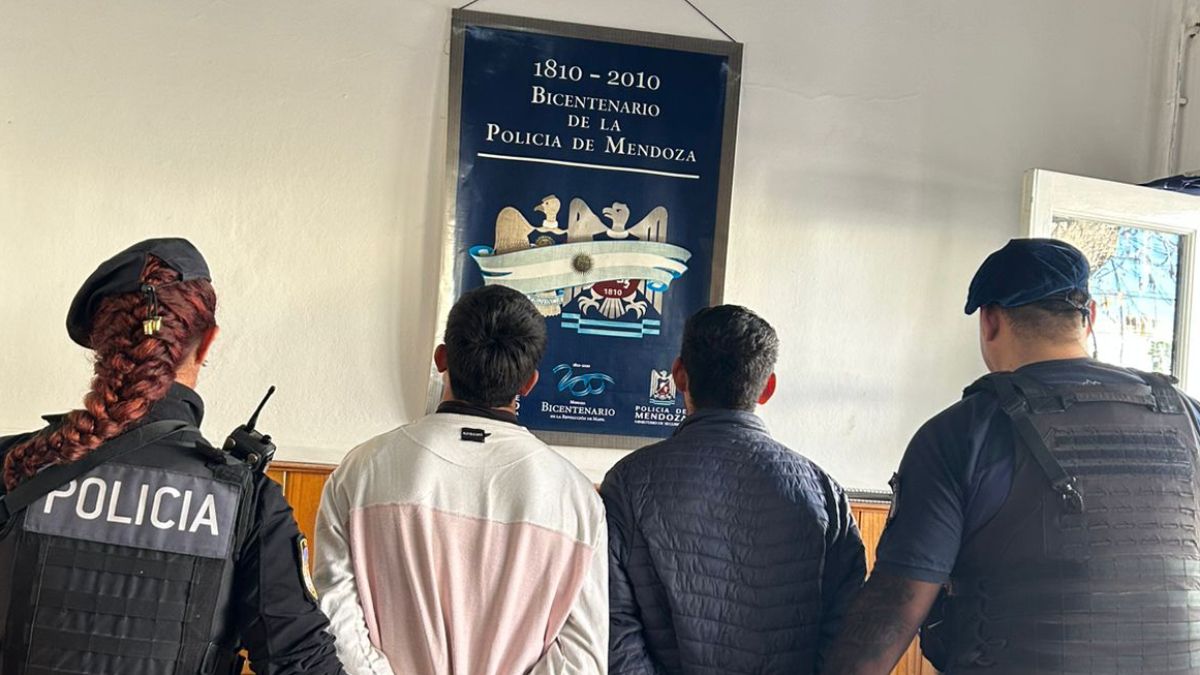 Los dos jóvenes
