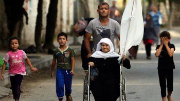 Gaza, el día más sangriento desde que comenzó la ofensiva israelí: murieron 103 personas este domingo