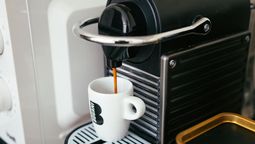 ¿Cómo descalsificar la cafetera y alargar su vida útil? ¿Cómo descalsificar la cafetera y alargar su vida útil?