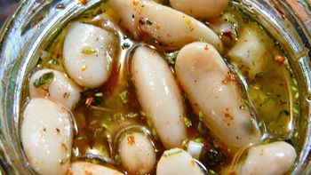 Cómo hacer porotos en escabeche caseros: la receta tierna, suave y con un aliño especial Cómo hacer porotos en escabeche caseros: la receta tierna, suave y con un aliño especial