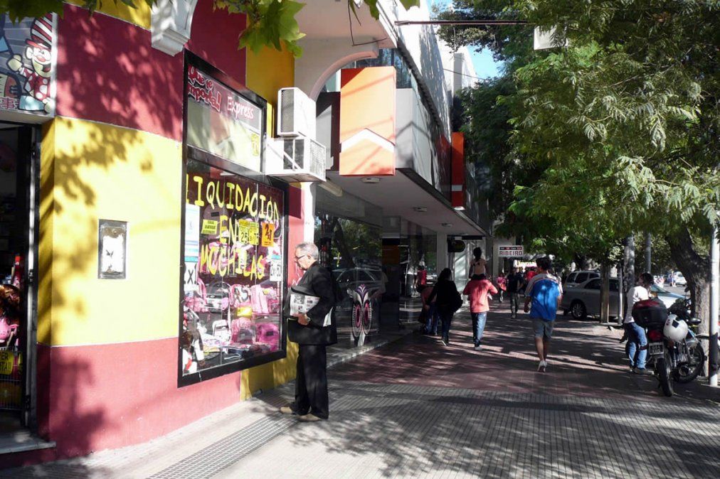 Día del Padre: el viernes feriado abriría el comercio en San Rafael