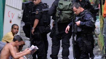 Bahía: acusaron a policías huelguistas de generar violencia y sembrar pánico