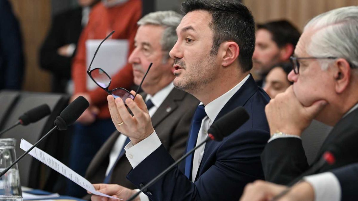 Luis Petri en la comisión de Defensa de la Cámara de Diputados. Tuvo fuertes cruces con el peronismo.