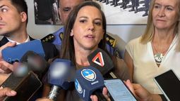 La ministra Mercedes Rus dio detalles del secuestro inédito de cocaína en Guaymallén. La ministra Mercedes Rus dio detalles del secuestro inédito de cocaína en Guaymallén.