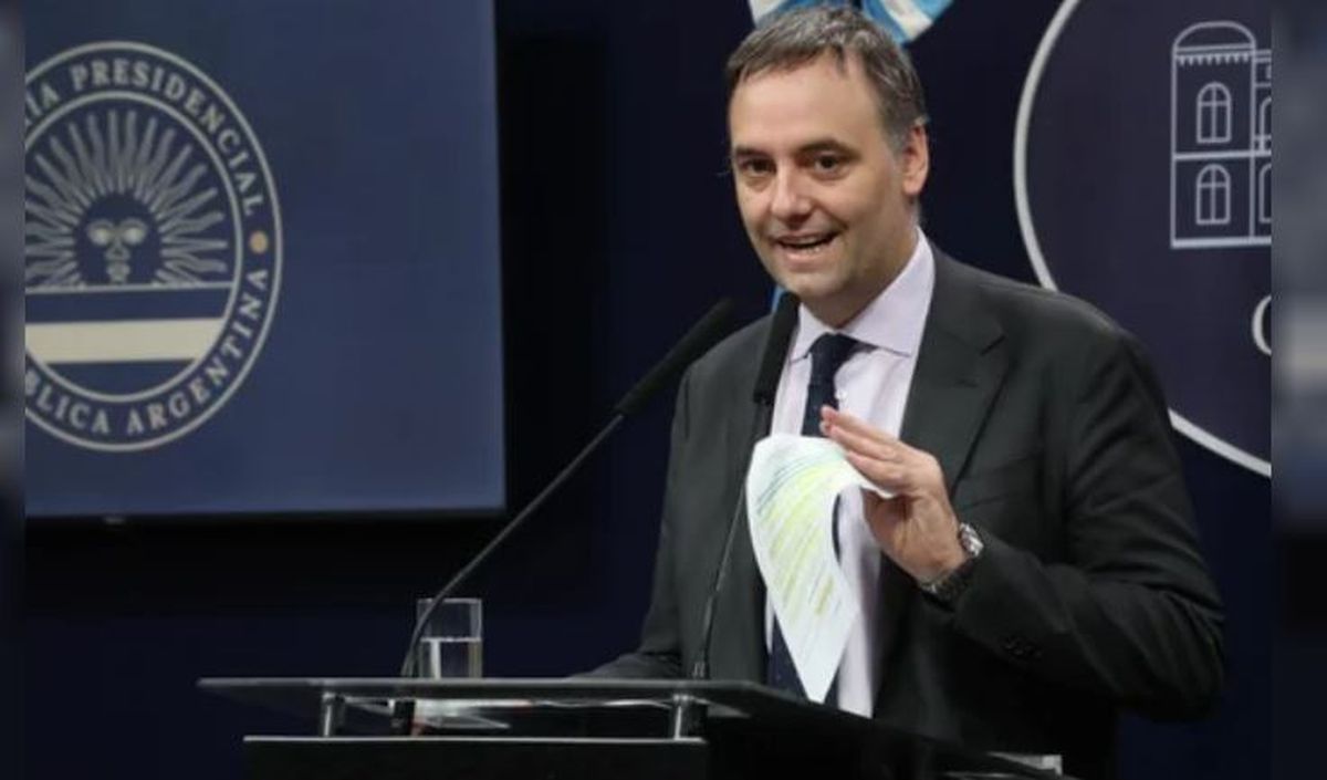 El departamento que Manuel Adorni compró a dos jubiladas tiene un valor superior al que declaró