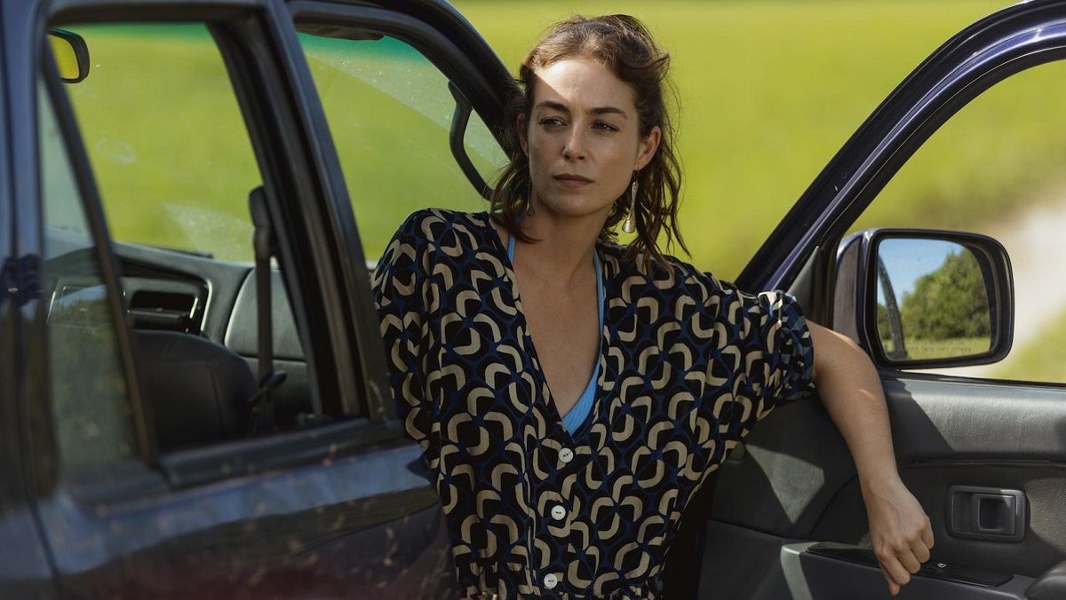 Santo es un thriller policial que estrenó este viernes 16 de septiembre en Netflix.