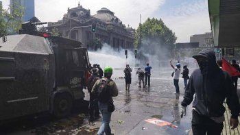 Una de las peores caras de la protesta en Chile: los niños lesionados