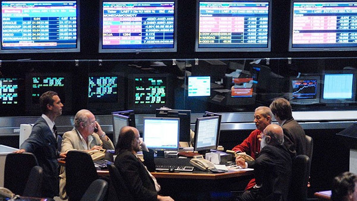 Subieron las acciones argentinas tras la eliminación del cepo.