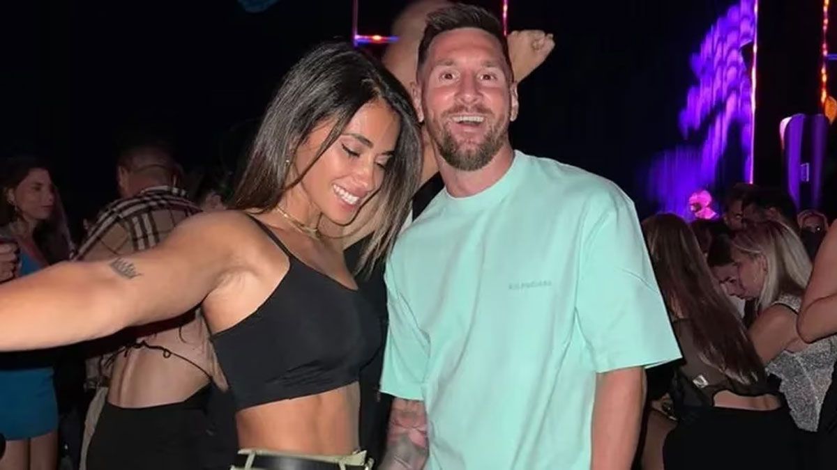 Antonela Roccuzzo, romántica: publicó fotos con Messi en el día de su cumple