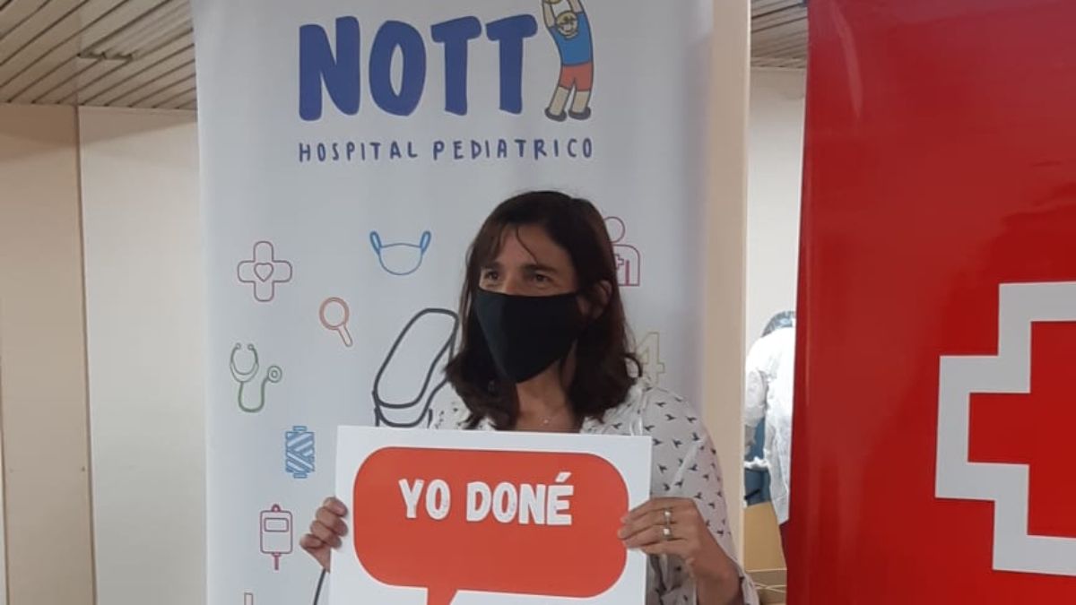 Mucha emoción causó durante la campaña, que se ofreciera como donante Sandra Notti, nieta de Humberto, en honor a quien se bautizó el nosocomio de Guaymallén.