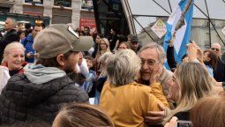 Argentinos en Europa también marcharon por la reelección presidencial