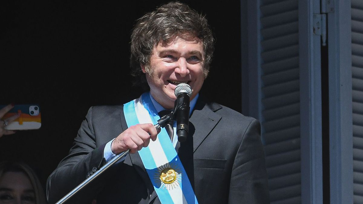 Javier Milei acelera el llamado a extraordinarias para enviar una ley  ómnibus después de Navidad