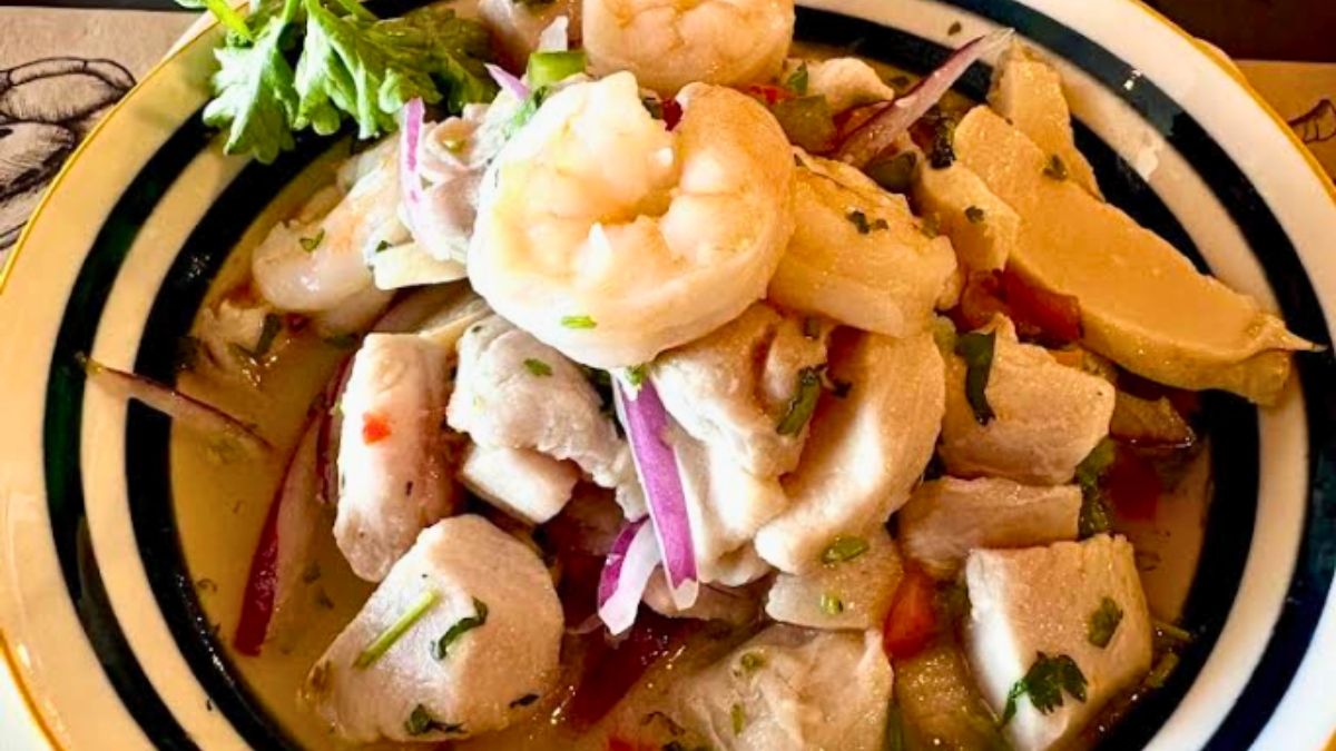 Los mariscos son la especialidad de este restaurante. Los mariscos son la especialidad de este restaurante.