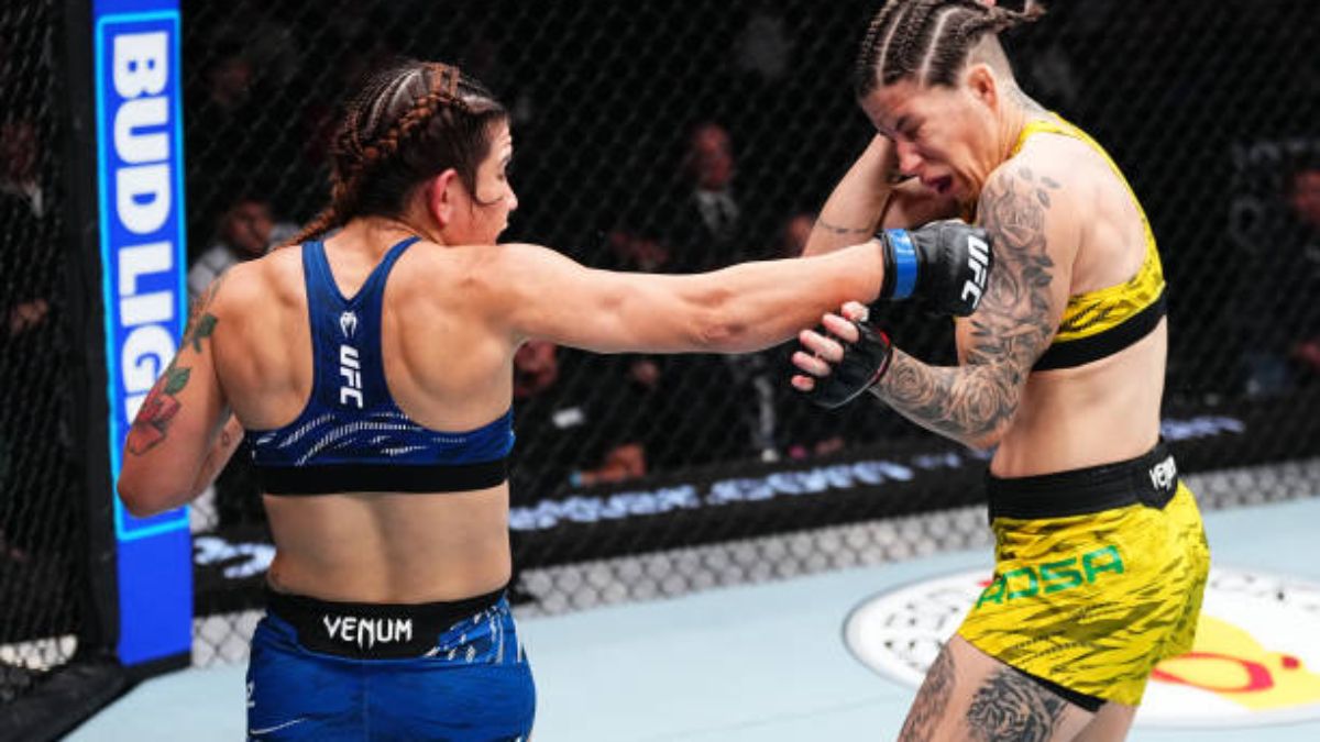 Ailín Pérez supo mantener a distancia a su rival en el tercer round, cuando ya tenía asegurado el triunfo en las tarjetas, aquí aplicando un directo de derecha. Ailín Pérez supo mantener a distancia a su rival en el tercer round, cuando ya tenía asegurado el triunfo en las tarjetas, aquí aplicando un directo de derecha.