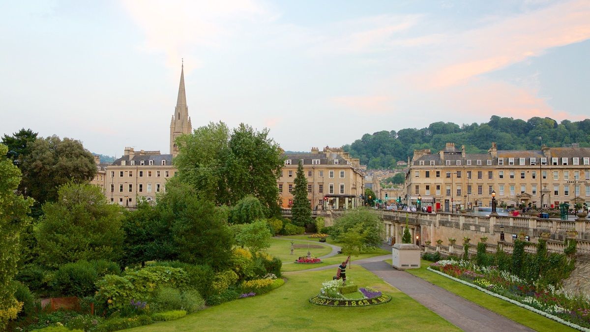 Bath tiene lugares bellísimos para visitar. Bath tiene lugares bellísimos para visitar.