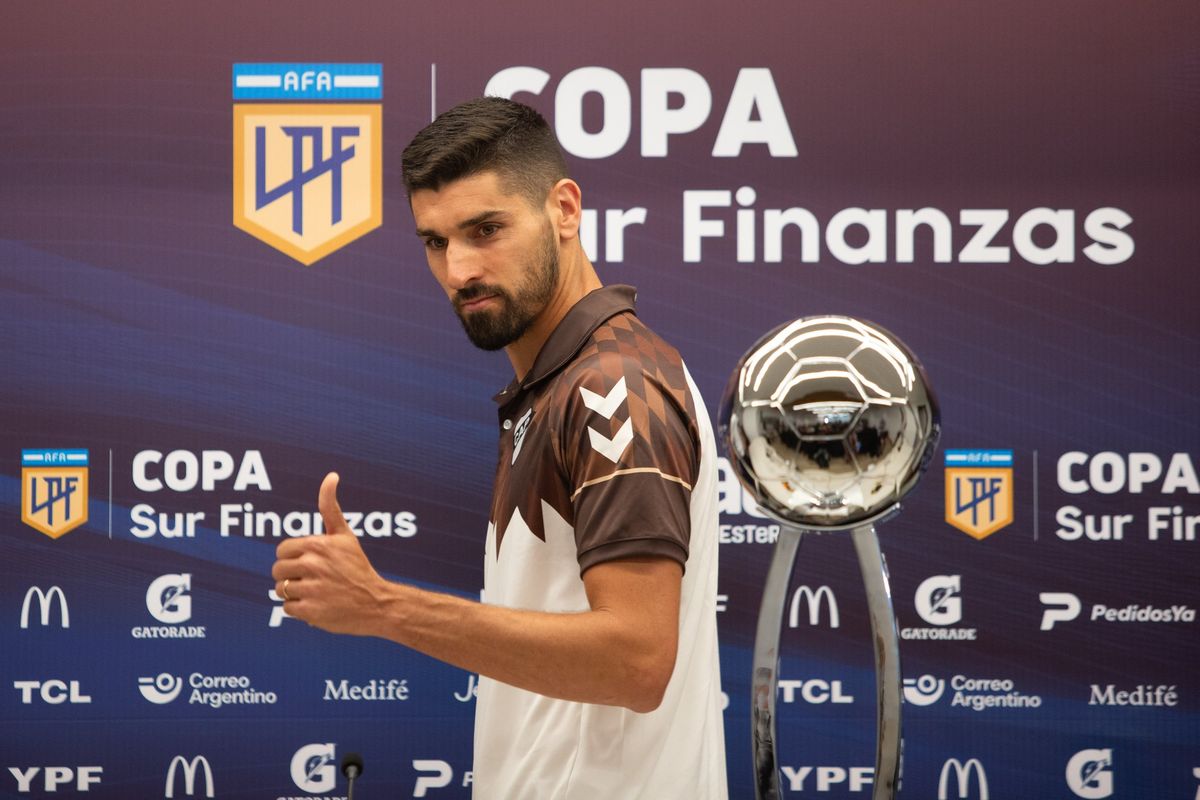 Gastón Suso, capitán de Platense, no quiso ni mirar a la Copa de la Liga Gastón Suso, capitán de Platense, no quiso ni mirar a la Copa de la Liga