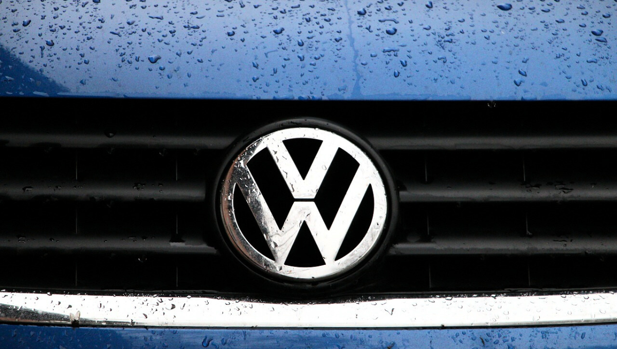 Volkswagen anunció la actualización de un vehículo sedán