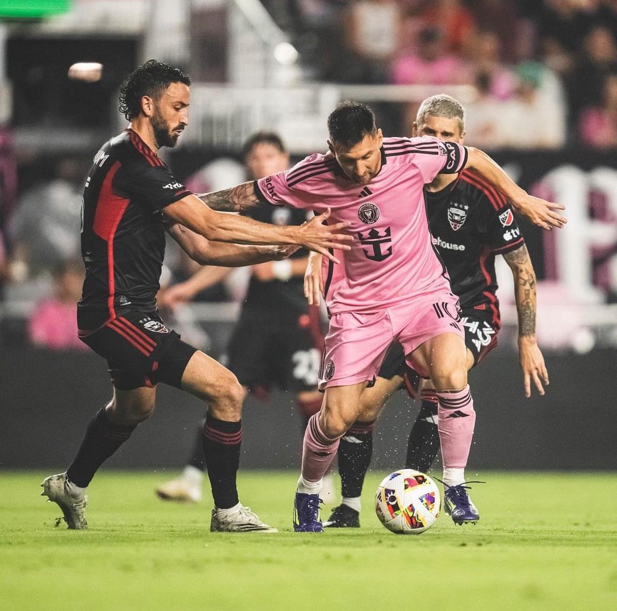 Lionel Messi volvió y el Inter Miami ganó en la MLS. Lionel Messi volvió y el Inter Miami ganó en la MLS.