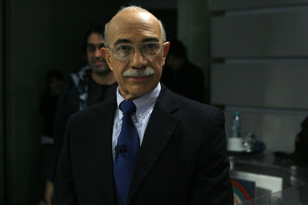 Aluvión de avales y tachas para el candidato a la Suprema Corte