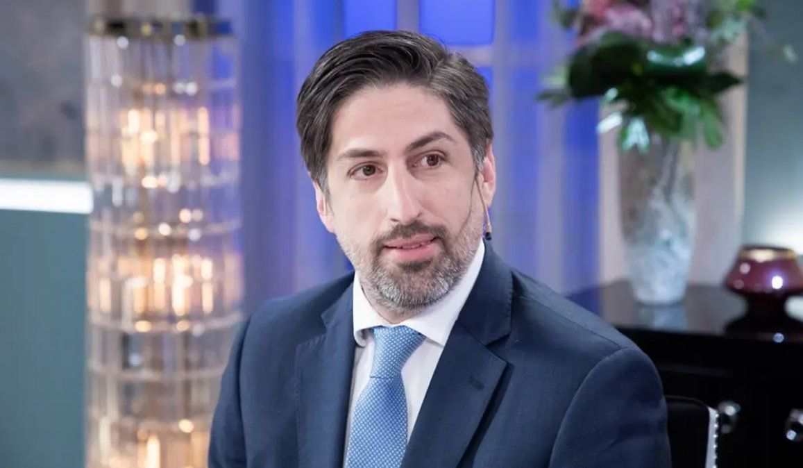 La pregunta de Juana Viale que descolocó a Nicolás Trotta: ¿Cambiarías todos tus dólares a pesos?. Invitados de Juana Viale hoy