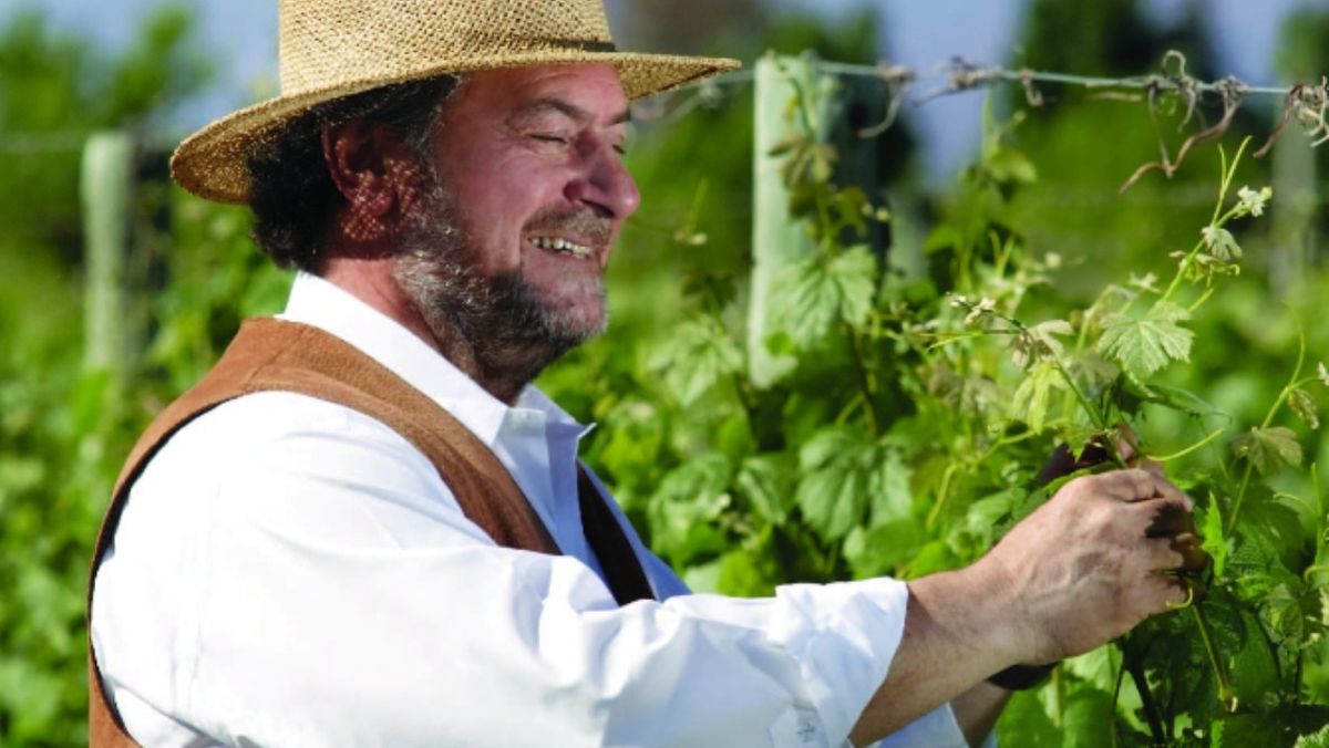 Murió Michel Rolland, el enólogo que ayudó a moldear el gusto global del vino y dejó huella en Mendoza