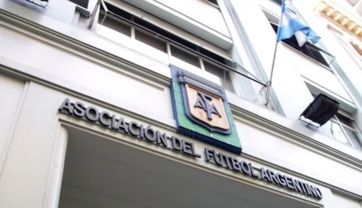 Los clubes decidieron parar el fútbol en protesta por la persecución a la AFA por parte de ARCA