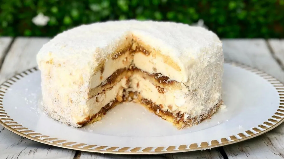 Paso a paso, la torta Balcarce más dleiciosa y húmeda. Paso a paso, la torta Balcarce más dleiciosa y húmeda.