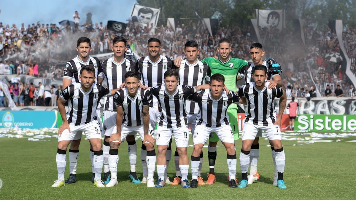 El Lobo jugará este sábado ante Estudiantes en Caseros, el partido de ida de la semifinal.