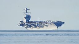El portaaviones USS Gerald Ford, el más grande de Estados Unidos, que llegó a aguas del Caribe. Crédito: EFE/EPA/ Terje Pedersen.