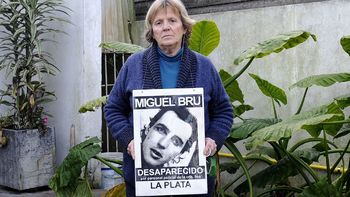 Inauguran un mural por Miguel Bru, el estudiante asesinado por policías