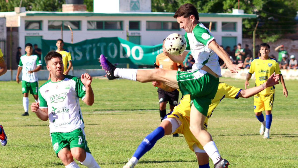 Ferro de General Alvear el sábado le ganó 1 a 0 a Huracán de San Rafael.