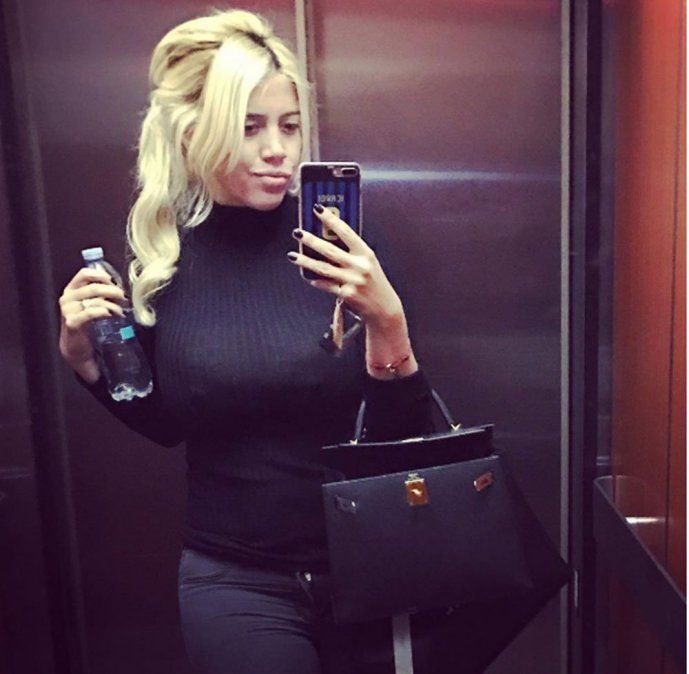 Ángel de Brito escrachó a Wanda Nara con una tremenda foto