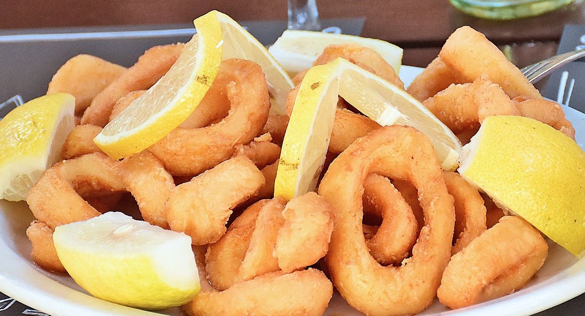 Rabas de oro. La porción de este clásico de las playas, está por las nubes.&nbsp;