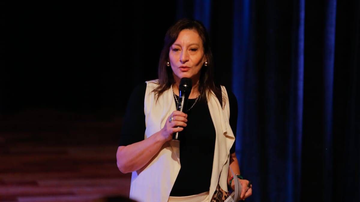 La periodista Carina Scandura, de Grupo América Interior, una de las expositoras de la jornada sobre apuestas online en menores de edad. La periodista Carina Scandura, de Grupo América Interior, una de las expositoras de la jornada sobre apuestas online en menores de edad.