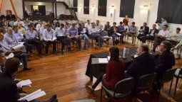 La Provincia promete cumplir con la garantía de coparticipación La Provincia promete cumplir con la garantía de coparticipación