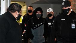 Sonríe Gallardo: Juanfer Quintero llegó a la Argentina