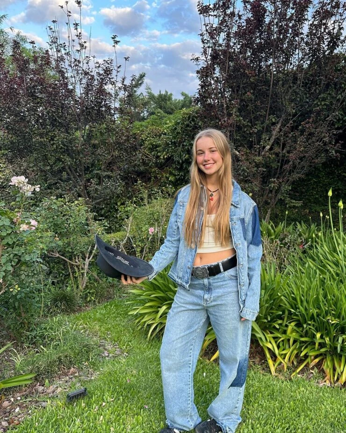 Taína Gravier lleva los pantaloncitos customizados más audaces y paraliza la temporada. Taína Gravier lleva los pantaloncitos customizados más audaces y paraliza la temporada.