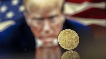 Fuerte caída del Bitcoin en medio de turbulencias políticas y de mercado Fuerte caída del Bitcoin en medio de turbulencias políticas y de mercado