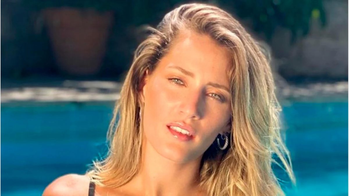 Locura por la foto de Mica Viciconte posando de espaldas en micro-bikini colaless&nbsp;