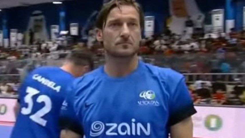Nunca humilles a un crack: mirá lo que le hicieron a Totti y cómo respondió