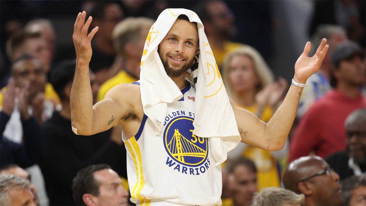 Stephen Curry no marcó triples y fue noticia en Golden State Warriors