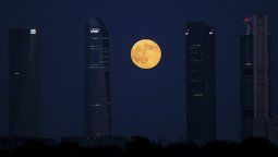 ¿Qué es lo que pasa con la Luna estos días?