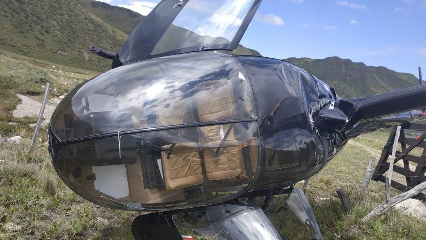 Impresionantes videos del aterrizaje forzoso del helicóptero en Tupungato