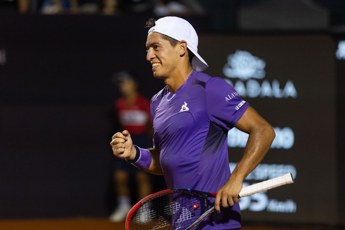 Báez se acerca al top 20 del ranking