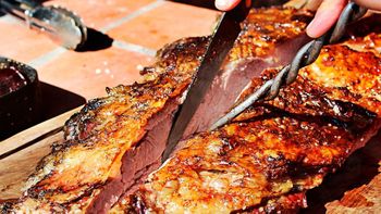 Cómo hacer un vacío en el asado: la receta para que la carne se deshaga en la boca Cómo hacer un vacío en el asado: la receta para que la carne se deshaga en la boca
