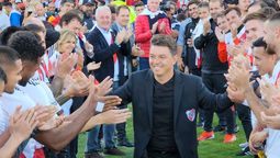 Marcelo Gallardo recibió un gran reconocimiento en Mendoza, tras despedirse de River. Foto: Martín Pravata (Diario UNO).